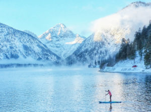 So schön, so eisig: Der Palansee in Österreich.